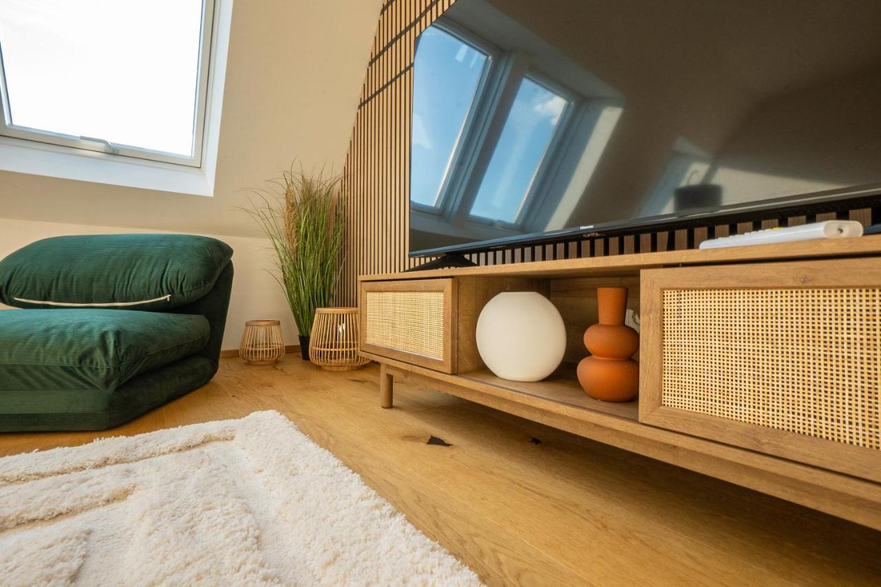 Orestaliving - Penthouse In 2Nd District With View Вена Экстерьер фото